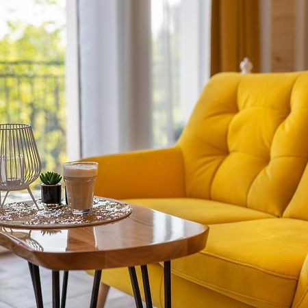 Villa Kasztelan Apartamenty ウストシキ・ドルネ エクステリア 写真