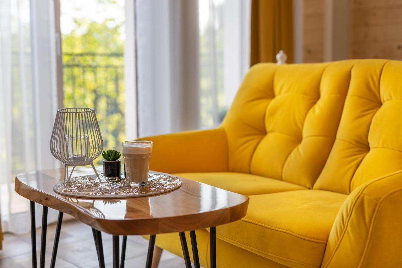 Villa Kasztelan Apartamenty ウストシキ・ドルネ エクステリア 写真