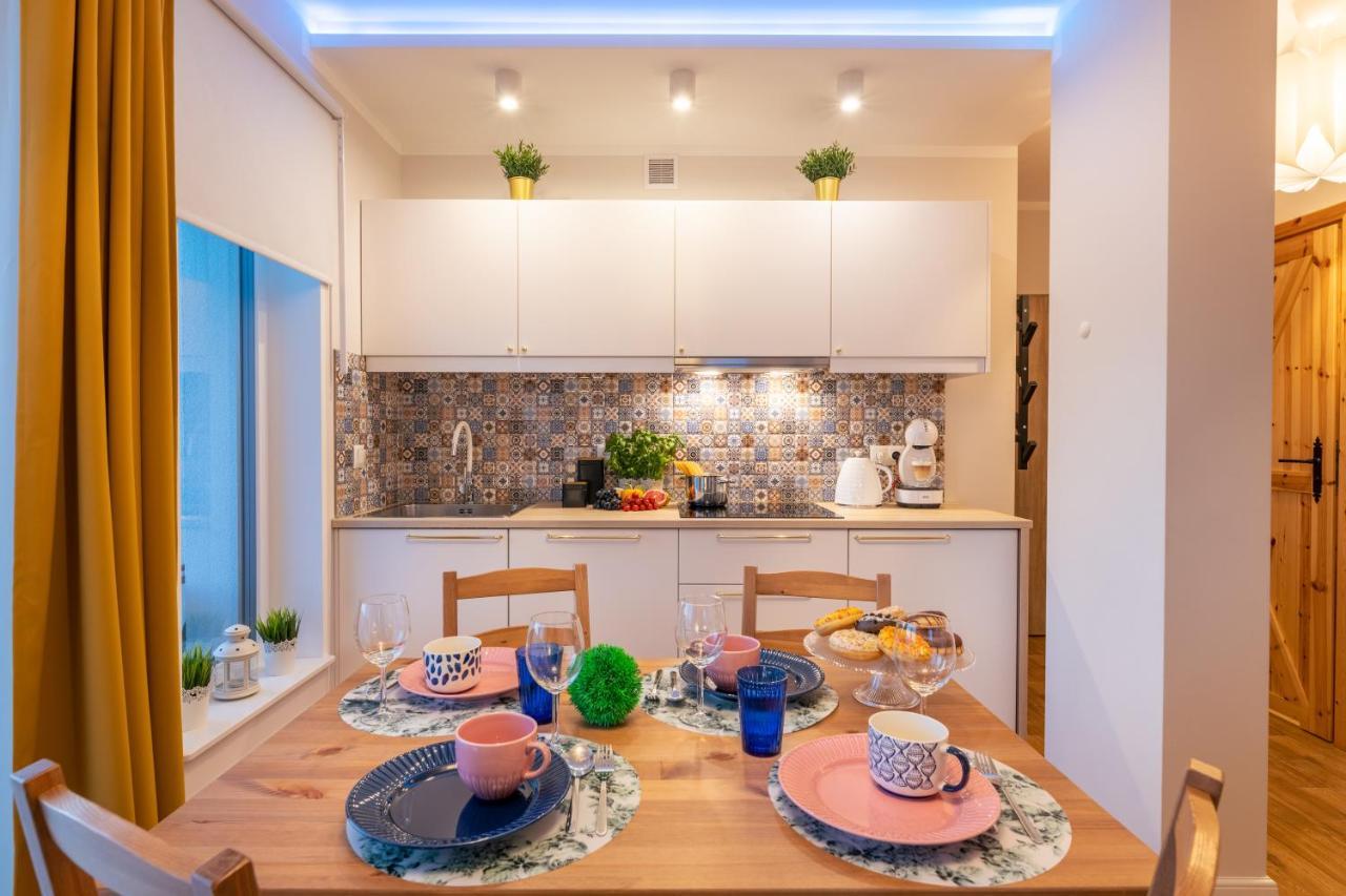 Villa Kasztelan Apartamenty ウストシキ・ドルネ エクステリア 写真